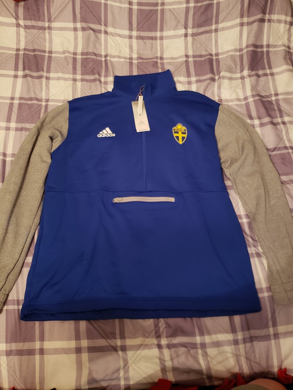 🇸🇪 Sweden Quarter Zip Top 🇸🇪